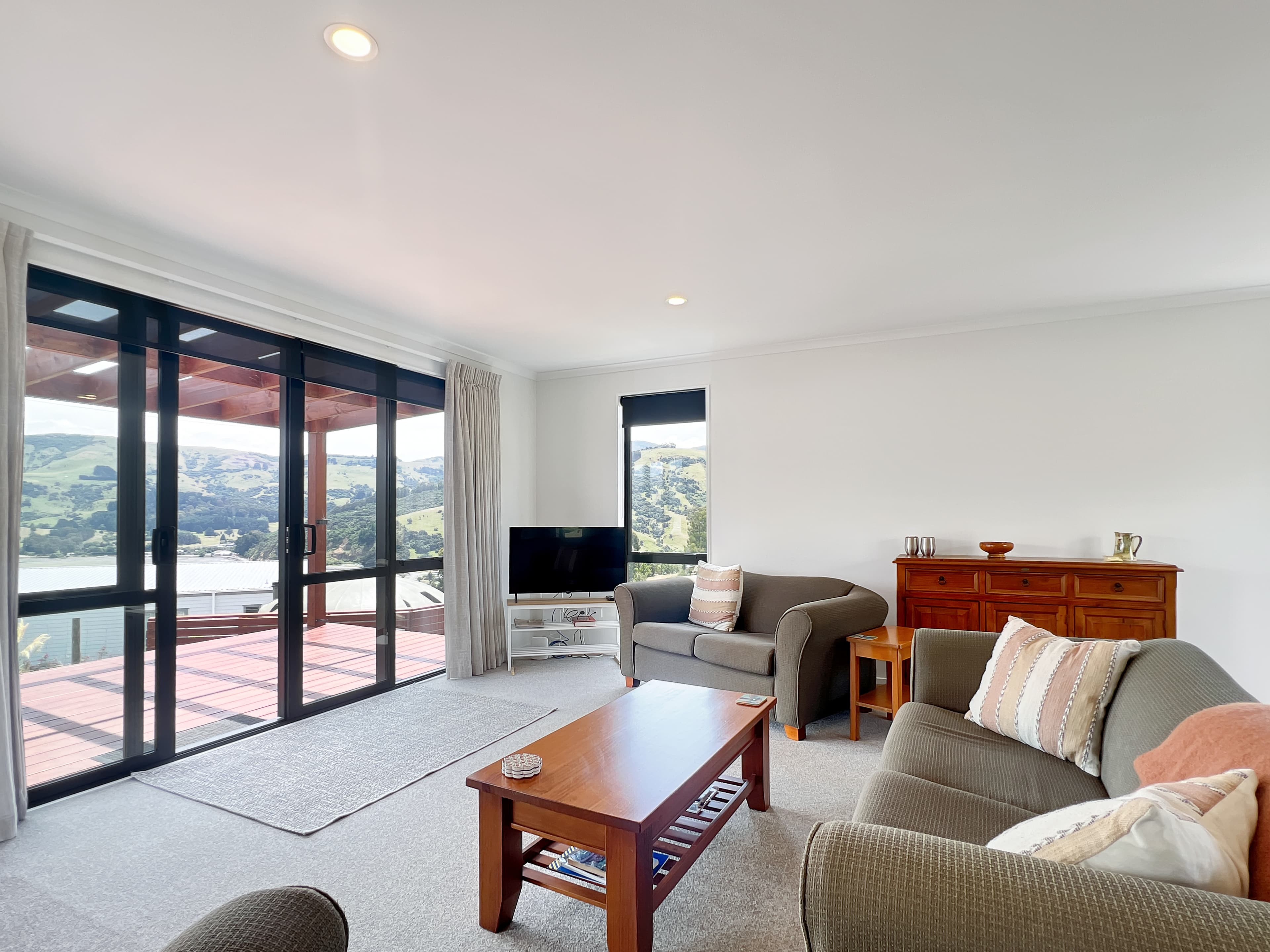 10 Totara Drive - Holiday rental property in Duvauchelle