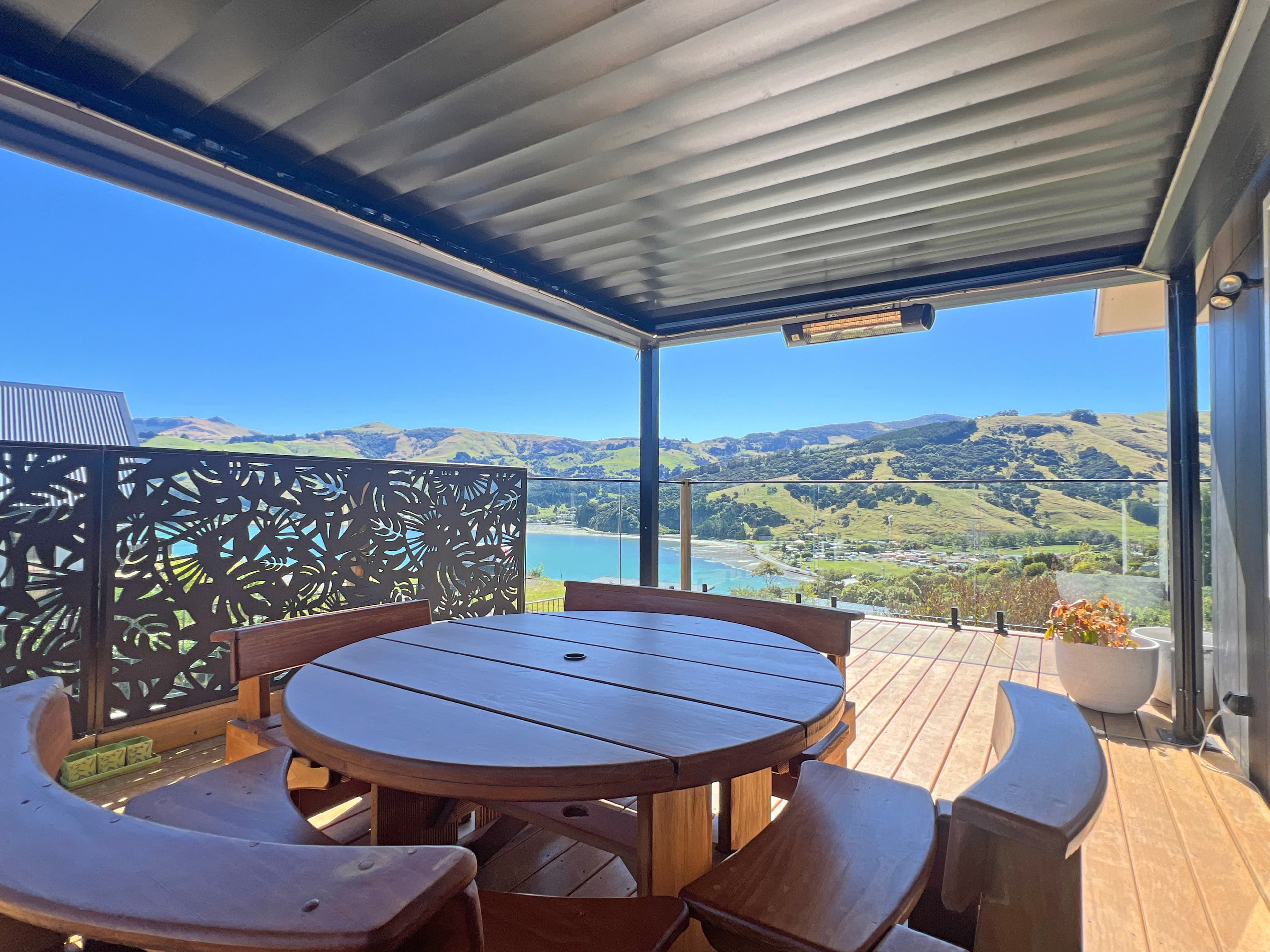 17 Totara Drive - Holiday rental property in Duvauchelle